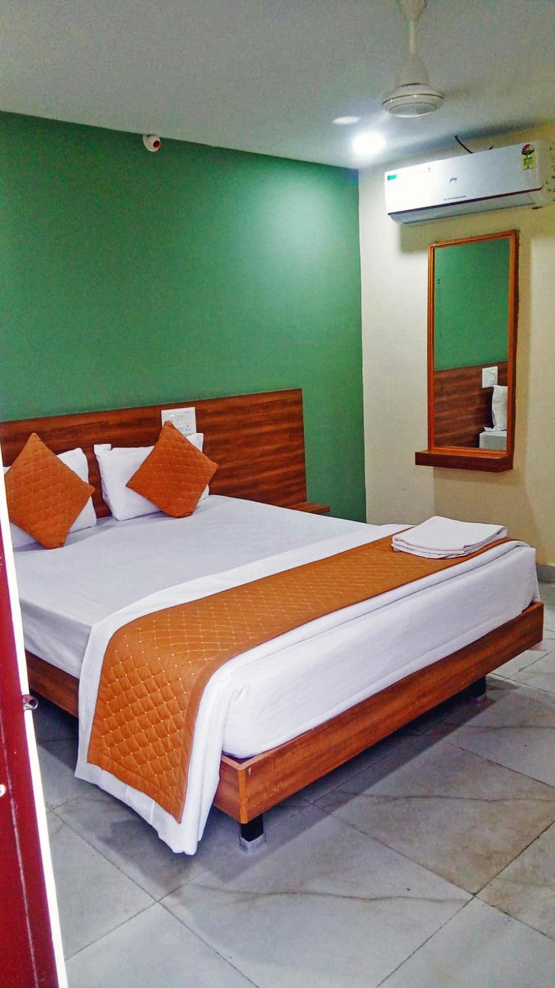 Udupi Deluxe Lodge Gulbarga Kalaburagi Luaran gambar