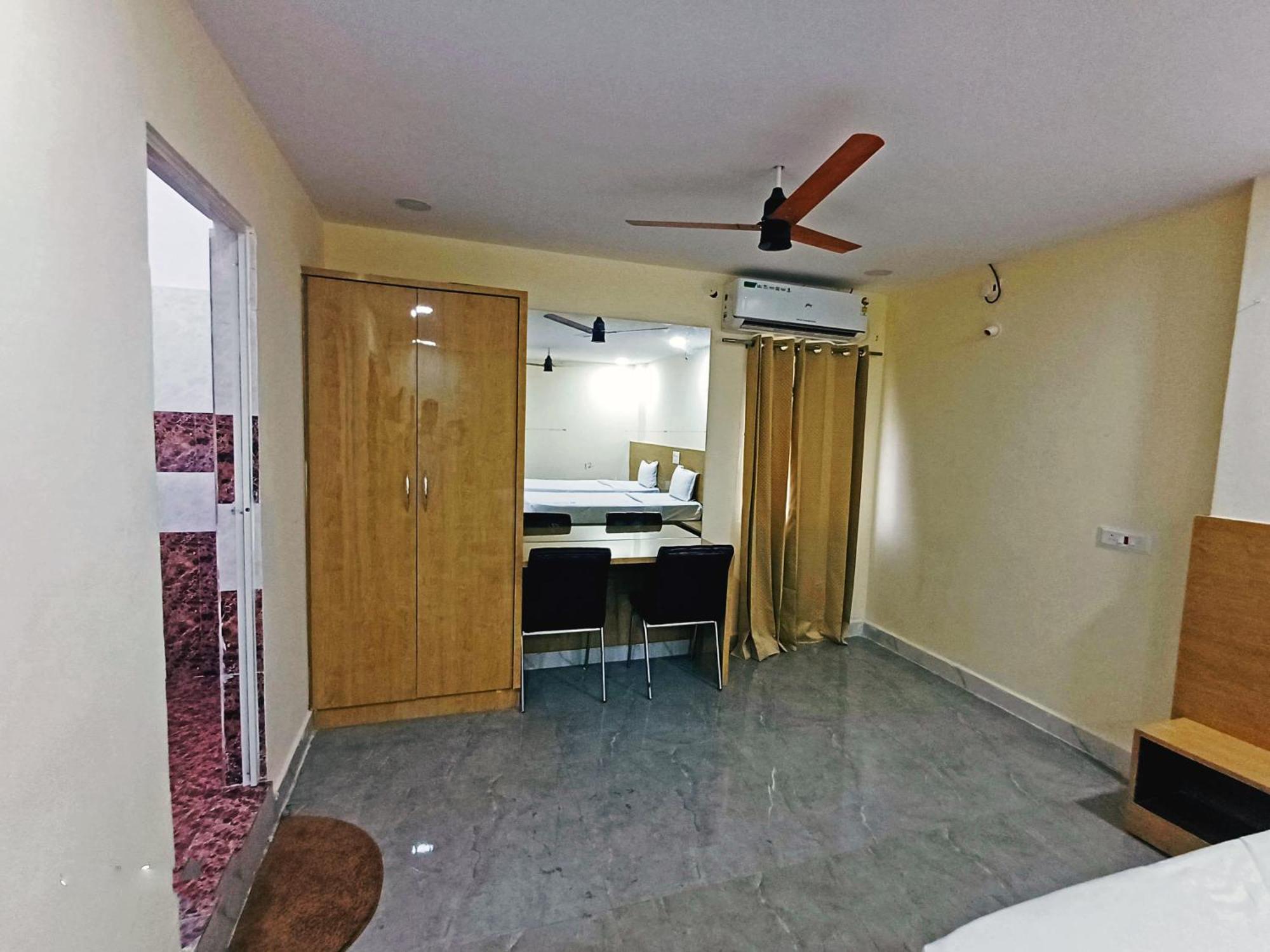 Udupi Deluxe Lodge Gulbarga Kalaburagi Luaran gambar
